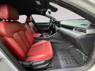 Kia K5 2024 GT-Line sedán de 4 puertas