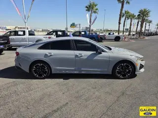 Kia K5 2023 GT-Line 4p Sedan