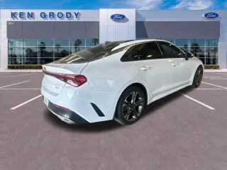 Kia K5 2021 EX 4p Sedana