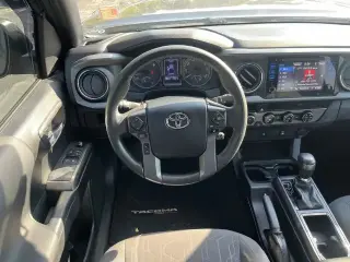 Toyota Tacoma 2017 4x4 TRD Sport 4p Access Cab 6.1 pies LB 6A
