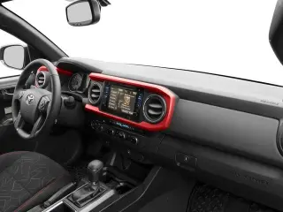 Toyota Tacoma 2017 4x4 TRD Off-Road 4dr Access Cab 6.1 ft LB