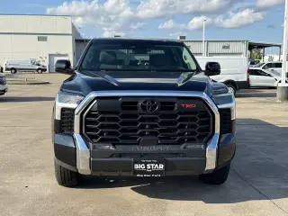 Toyota Tundra 2024 4x4 SR5 4dr CrewMax Cab Pickup SB