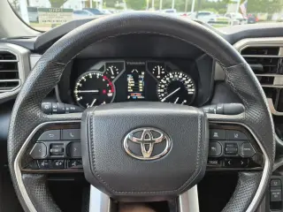 Toyota Tundra 2022 4x4 SR5 4dr CrewMax Cab Pickup SB