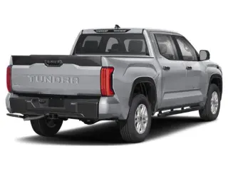 Toyota Tundra 2024 4x4 SR5 4p Puerta CrewMax Cab Pickup SB