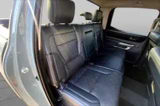Toyota Tundra 2024 4x4 SR5 4p Puerta CrewMax Cabina Pickup SB