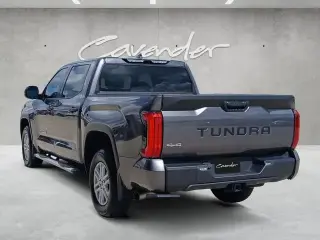 Toyota Tundra 2024 4x4 SR5 4dr CrewMax Cab Pickup SB