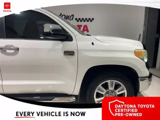 Toyota Tundra 2014 4x2 1794 Edición 4p CrewMax Cab Pickup SB (5.7L V8)