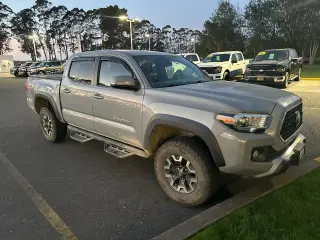 Toyota Tacoma 2018 4x4 TRD Pro 4p Cab Double 5.0 ft SB 6M
