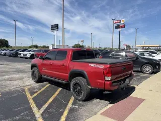 Toyota Tacoma 2017 4x4 TRD Pro 4p Doble Cabina 5.0 ft CB 6A