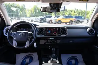 Toyota Tacoma 2021 4x2 TRD Off-Road 4p Doble Cabina Doble 5.0 ft SB
