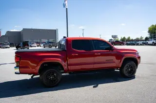 Toyota Tacoma 2021 4x2 TRD Off-Road 4p Doble Cabina Doble 5.0 ft SB