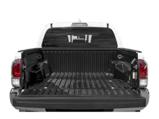 Toyota Tacoma 2021 4x2 TRD Off-Road 4puertas Doble Cabina 5.0 pies SB