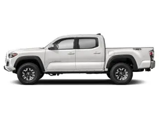 Toyota Tacoma 2021 4x2 TRD Off-Road 4puertas Doble Cabina 5.0 pies SB
