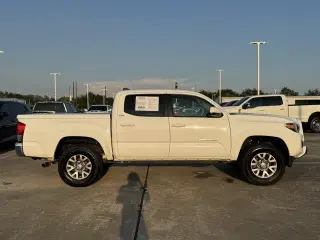 Toyota Tacoma 2017 4x2 TRD Off-Road 4p Doble Cabina Doble 5.0 ft SB