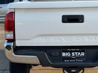 Toyota Tacoma 2017 4x2 TRD Off-Road 4p Doble Cabina Doble 5.0 ft SB