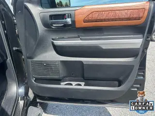 Toyota Tundra 2017 4x4 1794 Edición 4dr CrewMax Cab Pickup SB (5.7L V8 FFV)