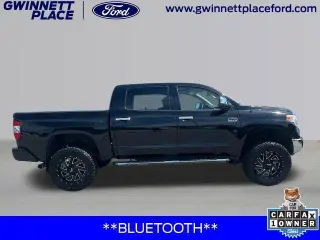 Toyota Tundra 2017 4x4 1794 Edición 4dr CrewMax Cab Pickup SB (5.7L V8 FFV)