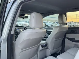 Toyota Highlander 2017 LE 4dr SUV (3.5L V6)