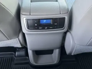 Toyota Highlander 2017 LE 4dr SUV (3.5L V6)