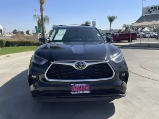 Toyota Highlander 2022 LE 4dr SUV