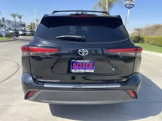 Toyota Highlander 2022 LE 4dr SUV