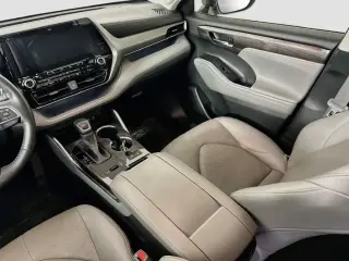 Toyota Highlander 2021 Limited 4dr SUV
