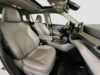 Toyota Highlander 2021 Limited 4dr SUV