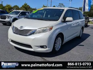 Toyota Sienna 2016 XLE 7-Pasajeros Asiento Automático de Acceso Mini-Van 4p