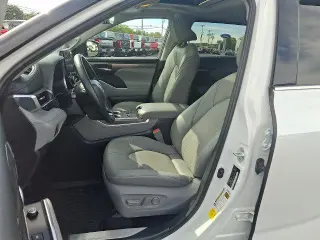 Toyota Highlander Hybrid 2023 AWD Limited 4dr SUV