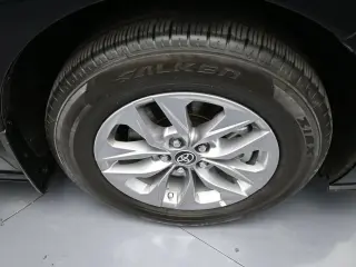 Toyota Sienna 2024 AWD LE 8-Pasajeros 4dr Mini-Van