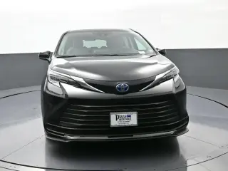 Toyota Sienna 2024 AWD LE 8-Pasajeros 4dr Mini-Van