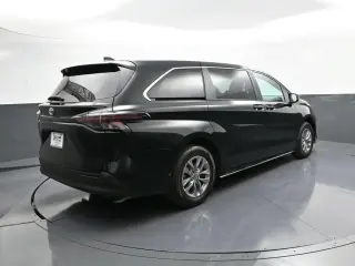 Toyota Sienna 2024 AWD LE 8-Pasajeros 4dr Mini-Van