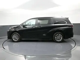 Toyota Sienna 2024 AWD LE 8-Pasajeros 4dr Mini-Van