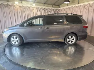 Toyota Sienna 2016 LE 7-Pasajeros Auto Access Asiento 4dr Mini-Van