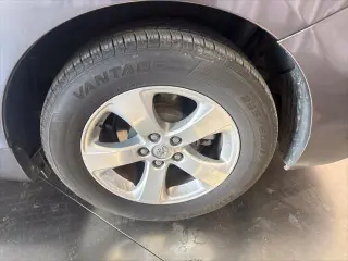 Toyota Sienna 2016 LE 7-Pasajeros Auto Access Asiento 4dr Mini-Van
