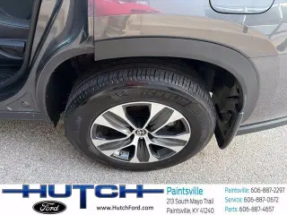 Toyota Highlander 2024 AWD LE 4dr SUV
