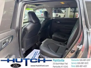 Toyota Highlander 2024 AWD LE 4dr SUV