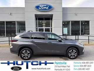 Toyota Highlander 2024 AWD LE 4dr SUV
