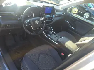 Toyota Highlander 2023 LE SUV de 4 puertas