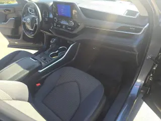 Toyota Highlander 2023 LE SUV de 4 puertas