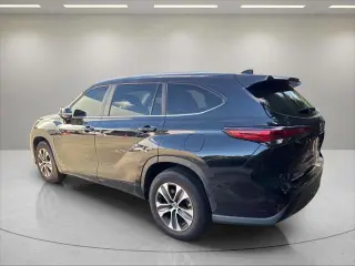 Toyota Highlander 2023 XLE 4p SUV