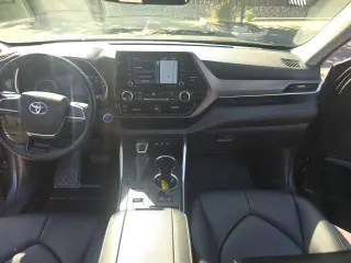 Toyota Highlander Hybrid 2021 XLE 4p SUV