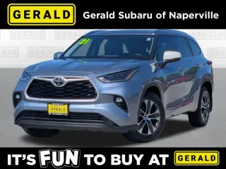 Toyota Highlander 2021 AWD XLE SUV 4 puertas