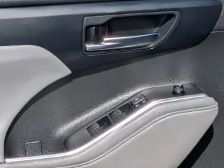 Toyota Highlander 2021 AWD XLE SUV 4 puertas