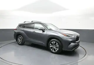 Toyota Highlander Híbrido 2022 AWD XLE 4p SUV