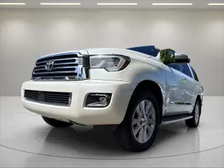 Toyota Sequoia 2018 4x4 Platinum SUV de 4 puertas