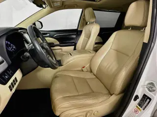 Toyota Highlander 2016 AWD Limited 4dr SUV