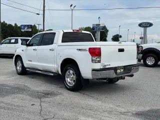 Toyota Tundra 2007 Limited 4p CrewMax Cab SB (5.7L V8)