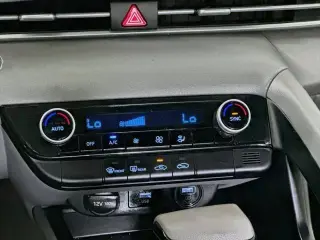 Hyundai ELANTRA 2021 SEL 4dr Sedan