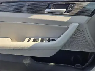 Hyundai SONATA 2018 Limited sedán 4 puertas (lanzamiento a mitad de año)